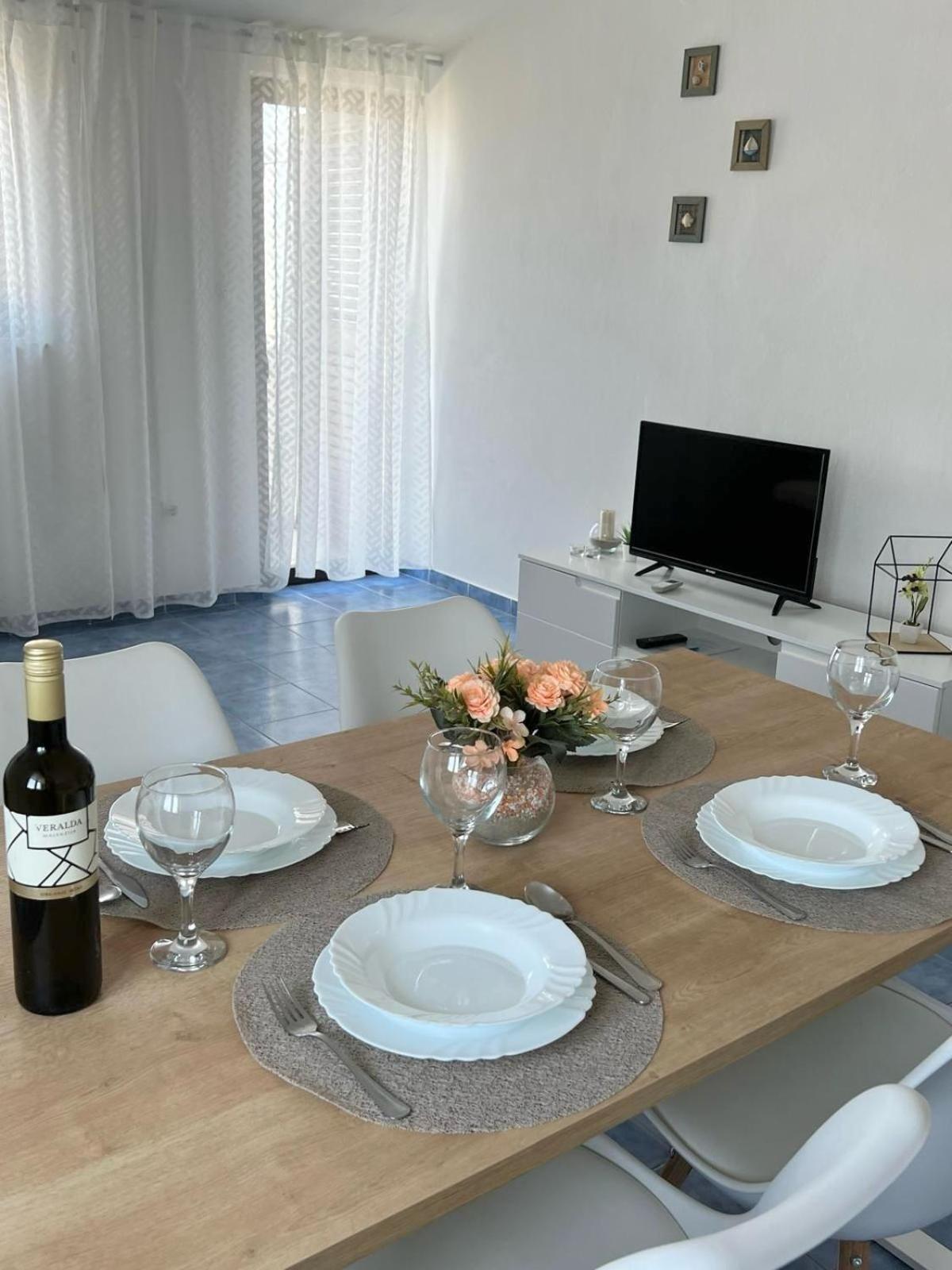 Apartments Ema Сали Екстериор снимка