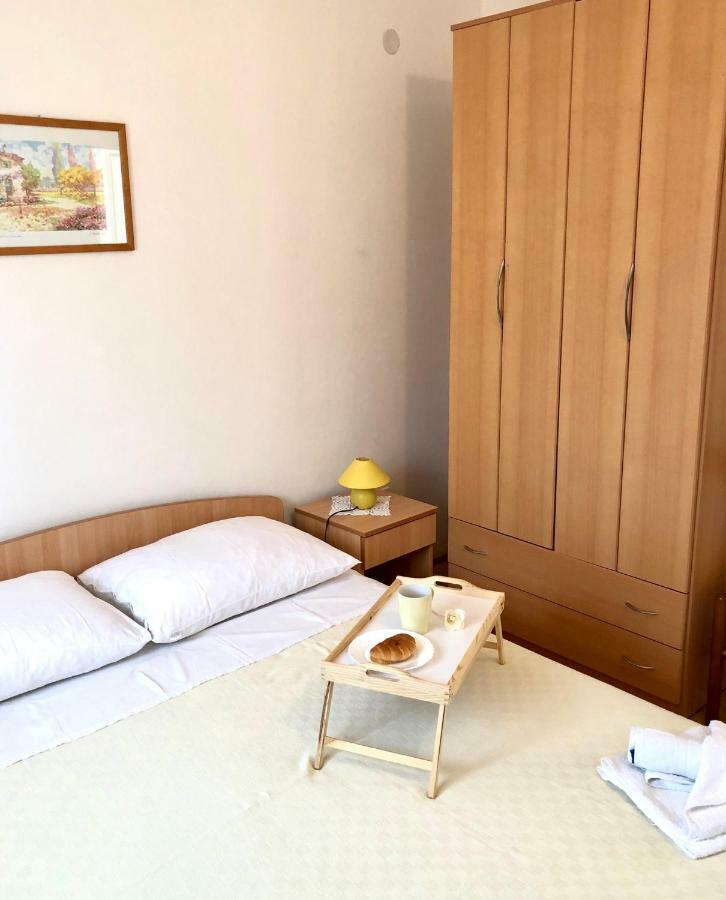 Apartments Ema Сали Екстериор снимка
