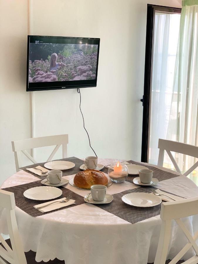 Apartments Ema Сали Екстериор снимка