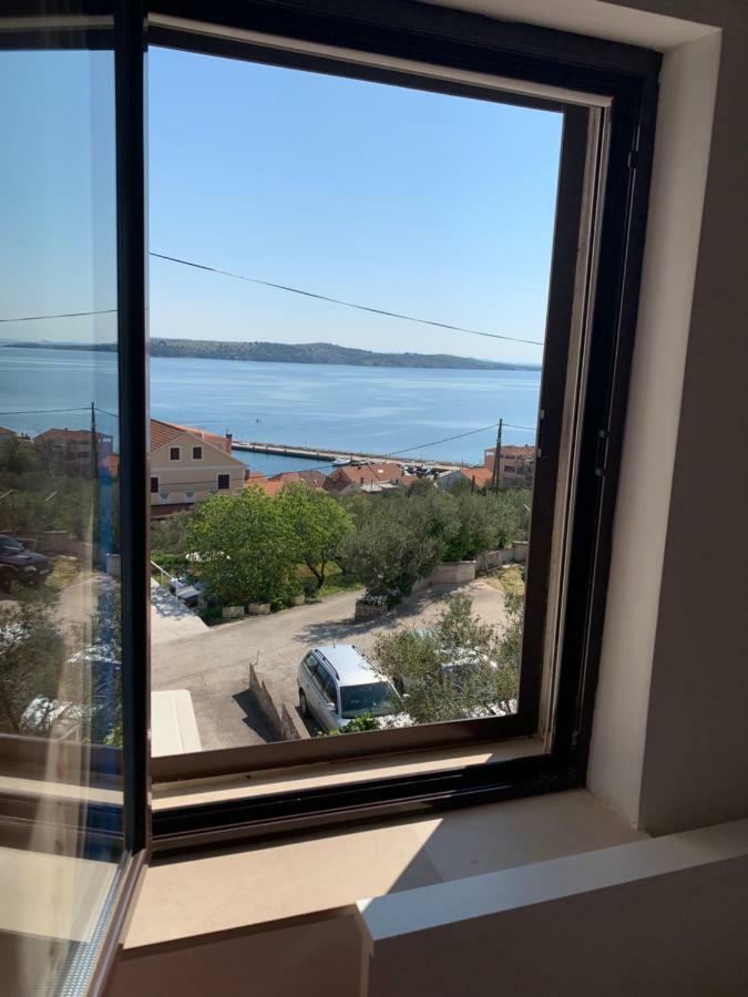 Apartments Ema Сали Екстериор снимка