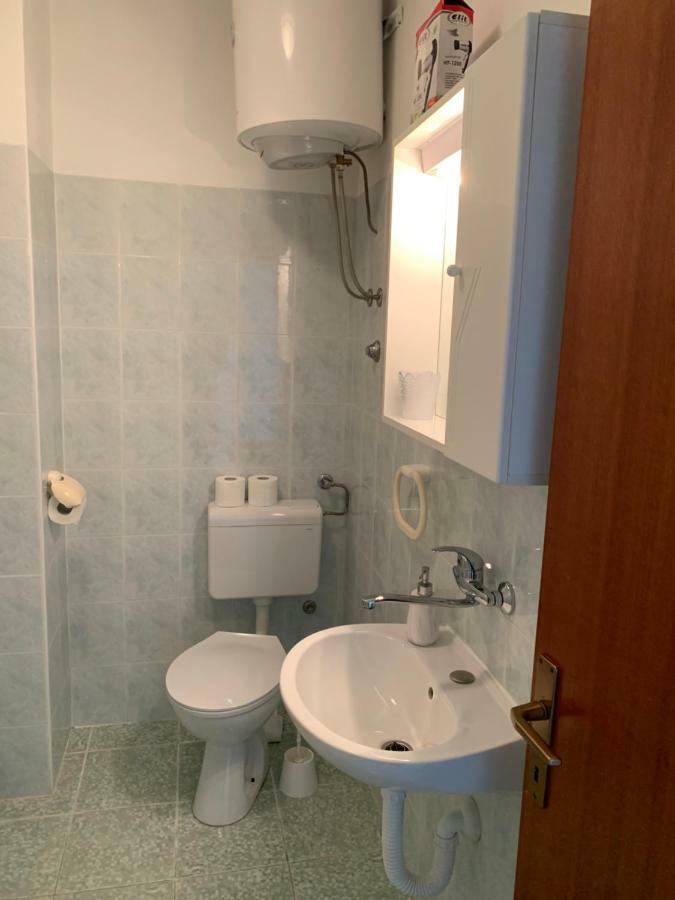 Apartments Ema Сали Екстериор снимка
