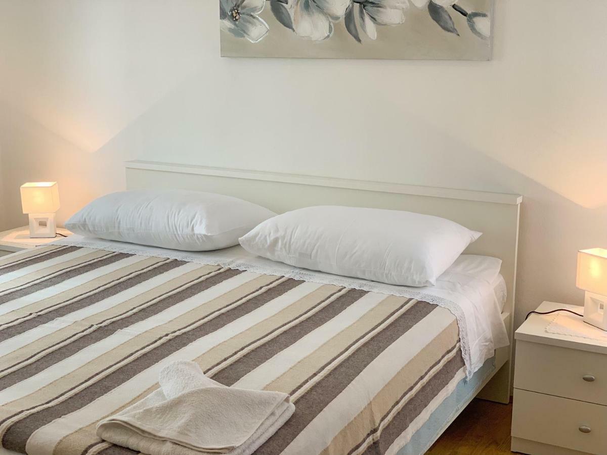 Apartments Ema Сали Екстериор снимка